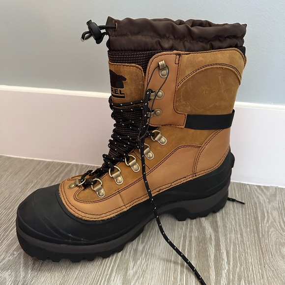 COPY - SOREL - Men's Waterproof Insulated Winter Boot Size 11 - NEW - Picture 4 of 9